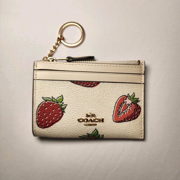 NWT Coach CAR17 Mini Skinny Id Case With Strawberry Print Canvas Chalk Multi V3 - Picture 1 of 5